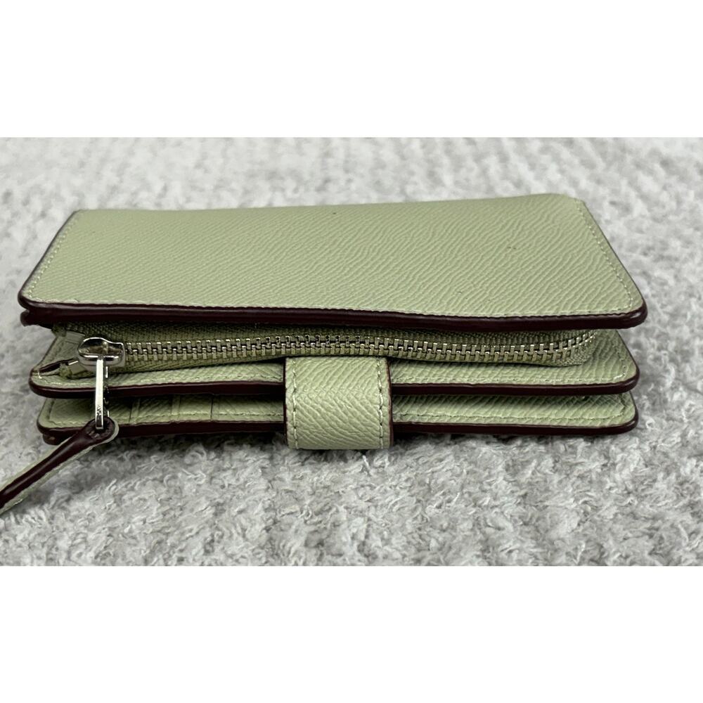 Coach light Green Leather Small Flap Wallet K1880 #76933 - Picture 5 of 10